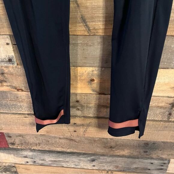 Zyia Black Active Leggings Size 6-8 - Picture 7 of 12